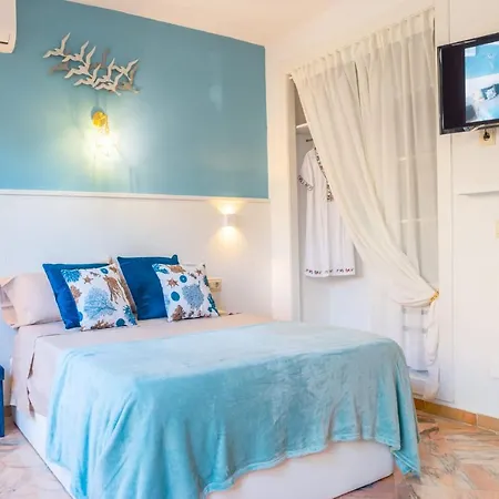 Lovely And Quiet Апартаменты *