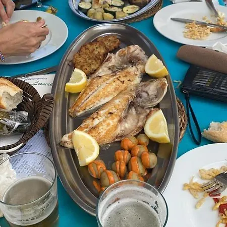 Lovely And Quiet Апартаменты *