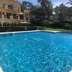Lovely And Quiet * מארבלה